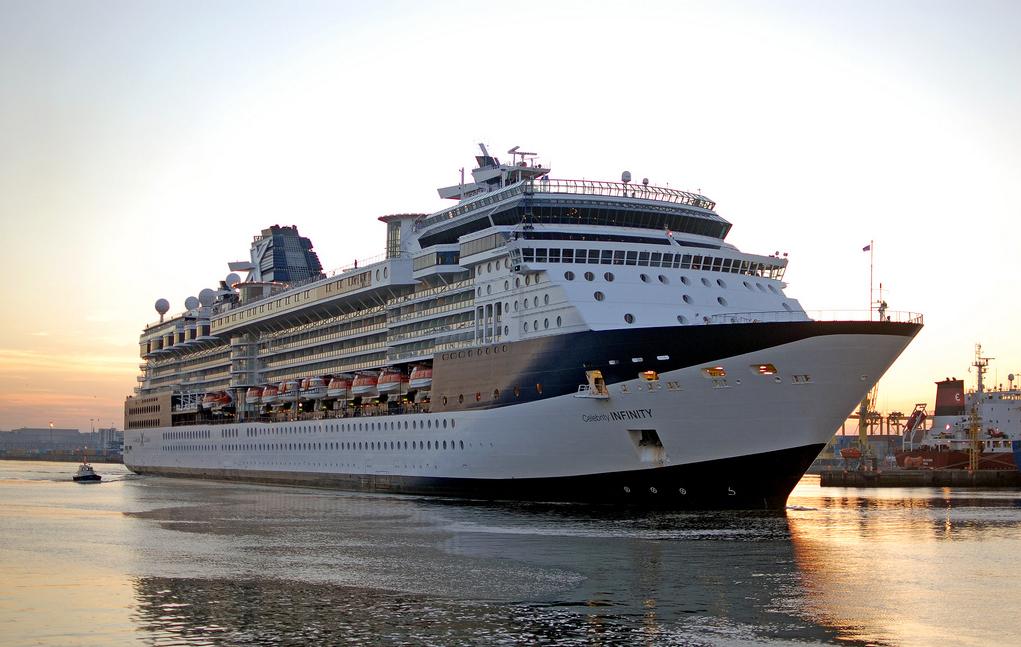 CRUCEROS CELEBRITY INFINITY CRUCEROS EUROPA CRUCEROS DE LUJO CELEBRITY CRUISES ISLAS BRITANICAS CRUCEROS IRLANDA CRUCEROS ESCOCIA CRUCEROS HIGHLANDS